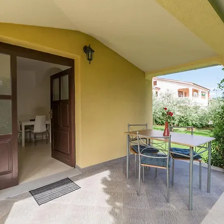 Adelia Mit Gemeinsamem Pool * Porec